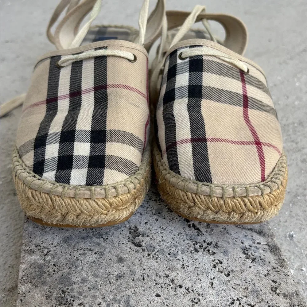 Burberry nova check canvas wedge espadrilles - Picture 4 of 9